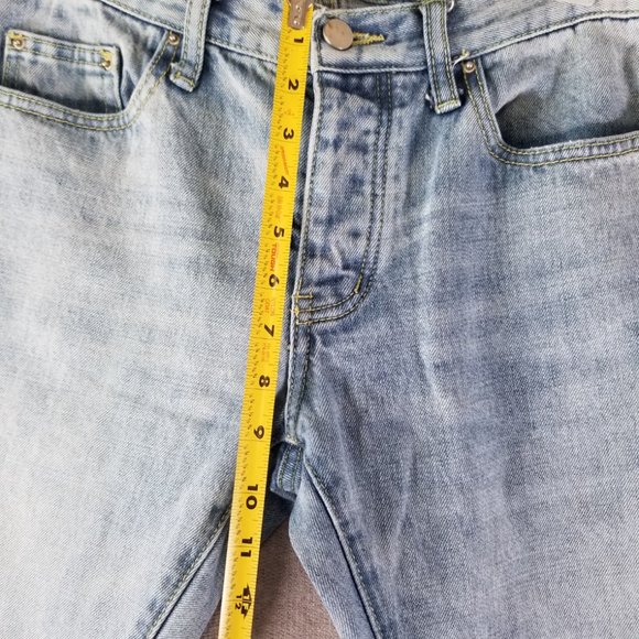 MNMI Light Wash Athletic Skinny Jeans - Picture 4 of 10